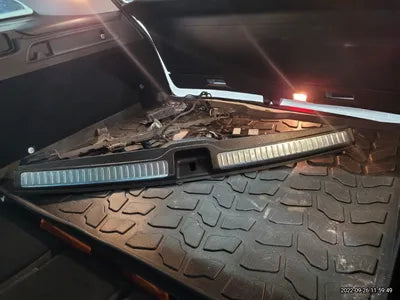 2019 Mercedes-Benz GLC 300 VIN: