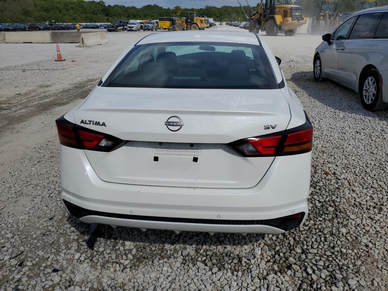 2024 NISSAN ALTIMA SV VIN:1N4BL4DV5RN387647