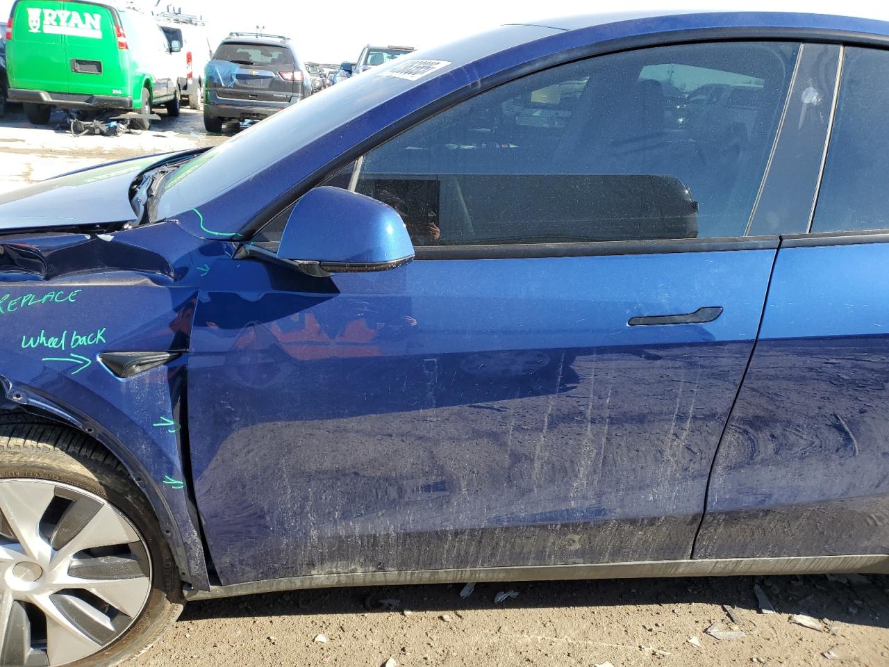 2023 TESLA MODEL Y  VIN:7SAYGDEE1PA192177