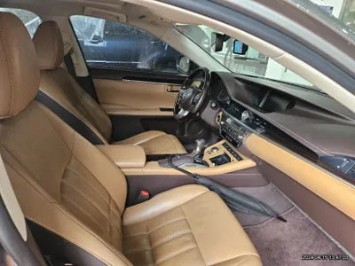 2017 Lexus ES 300 VIN: