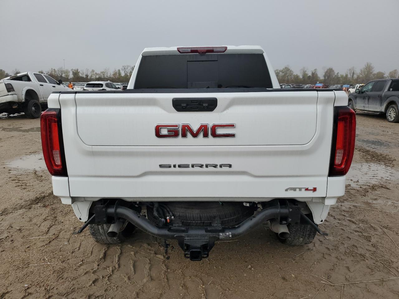 2024 GMC SIERRA K1500 AT4 VIN:3GTUUEEL5RG203478