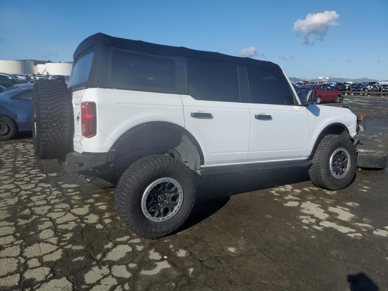2023 FORD BRONCO BASE VIN:1FMDE5DH8PLA85996