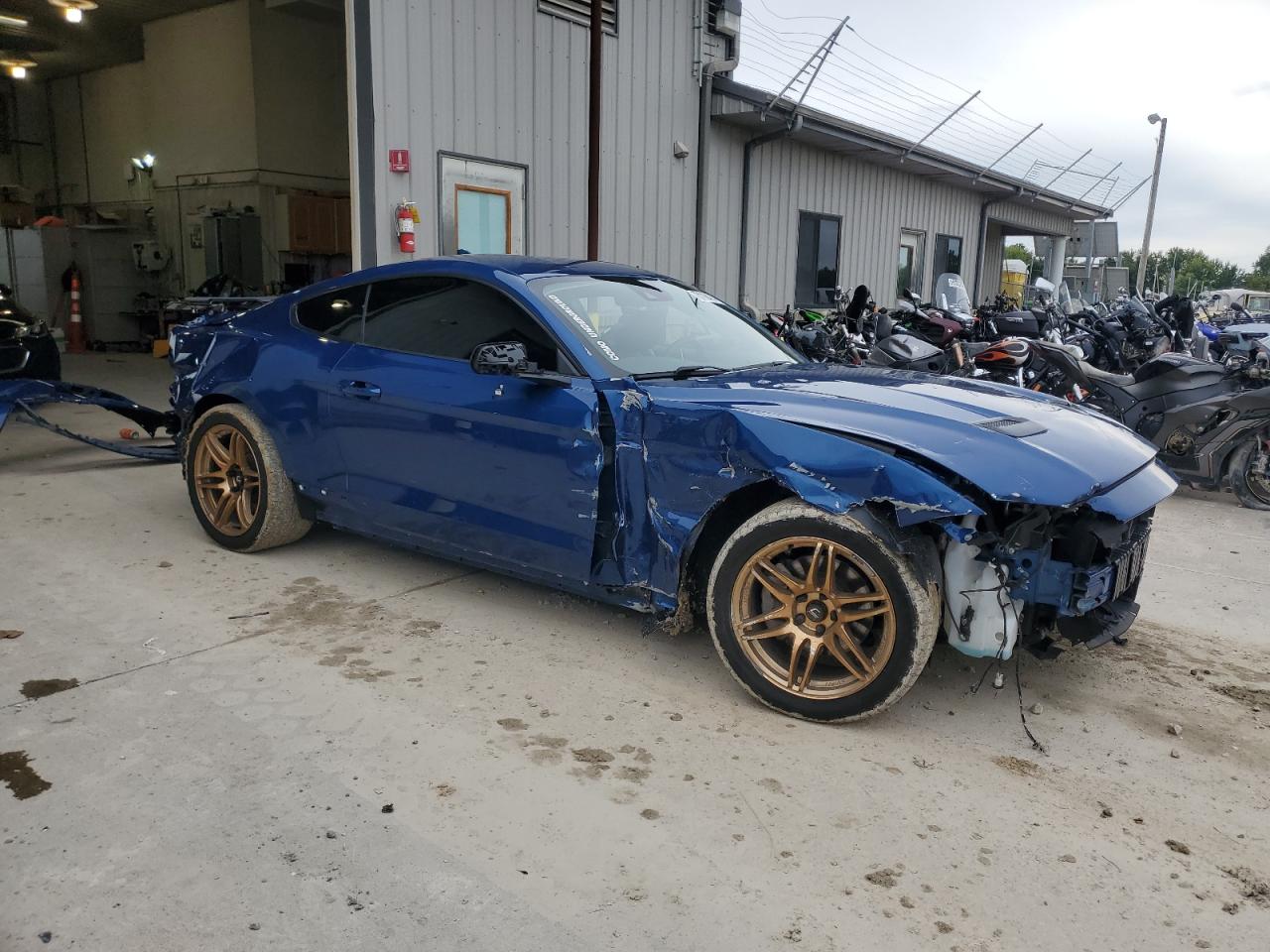 2022 FORD MUSTANG  VIN:1FA6P8TH4N5100169