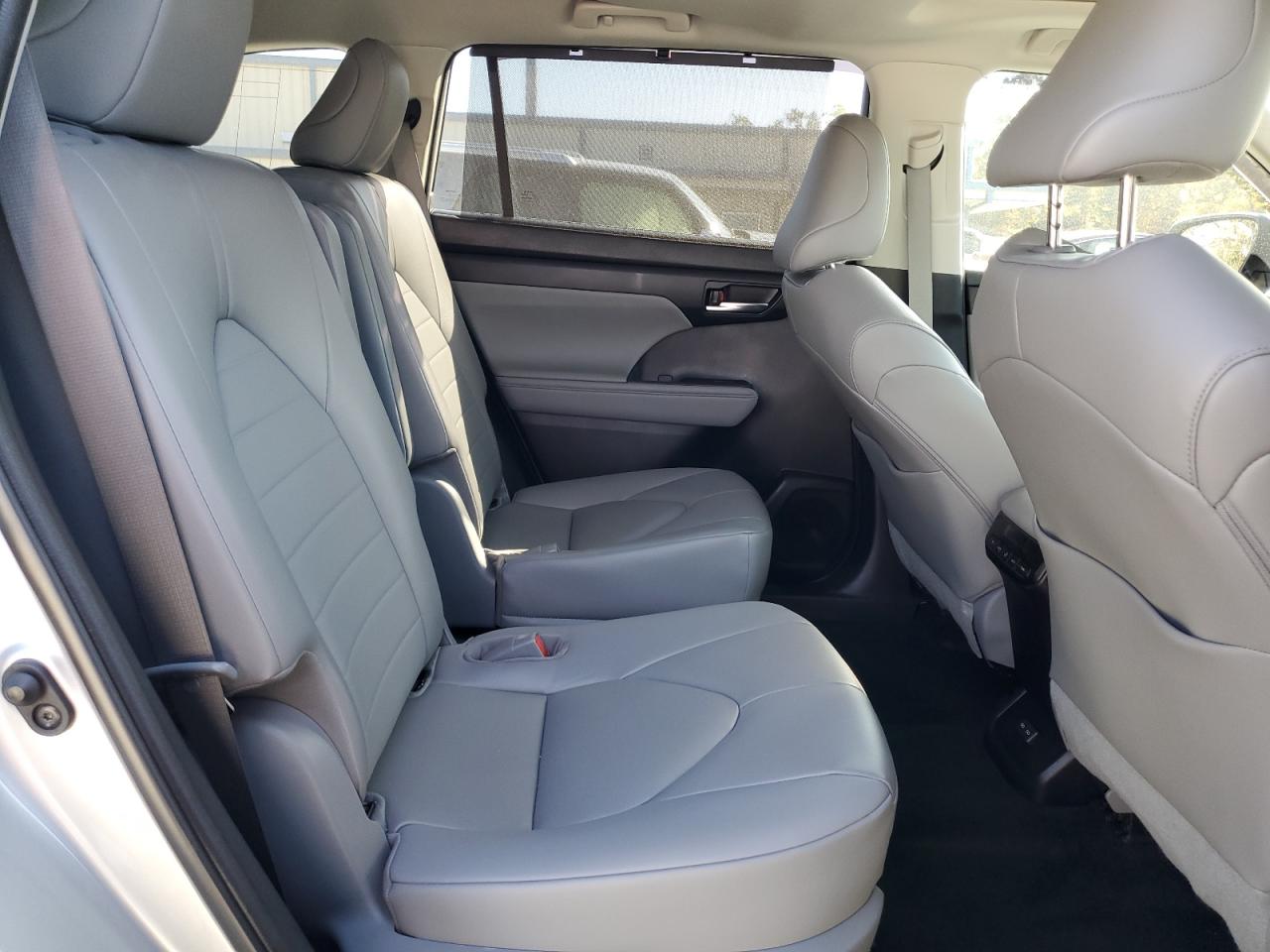 2023 TOYOTA HIGHLANDER L VIN:5TDKDRBH8PS025000