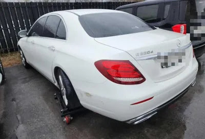 2018 Mercedes-Benz E 220 WDDZF0FBXJA404696 VIN:WDDZF0FBXJA404696