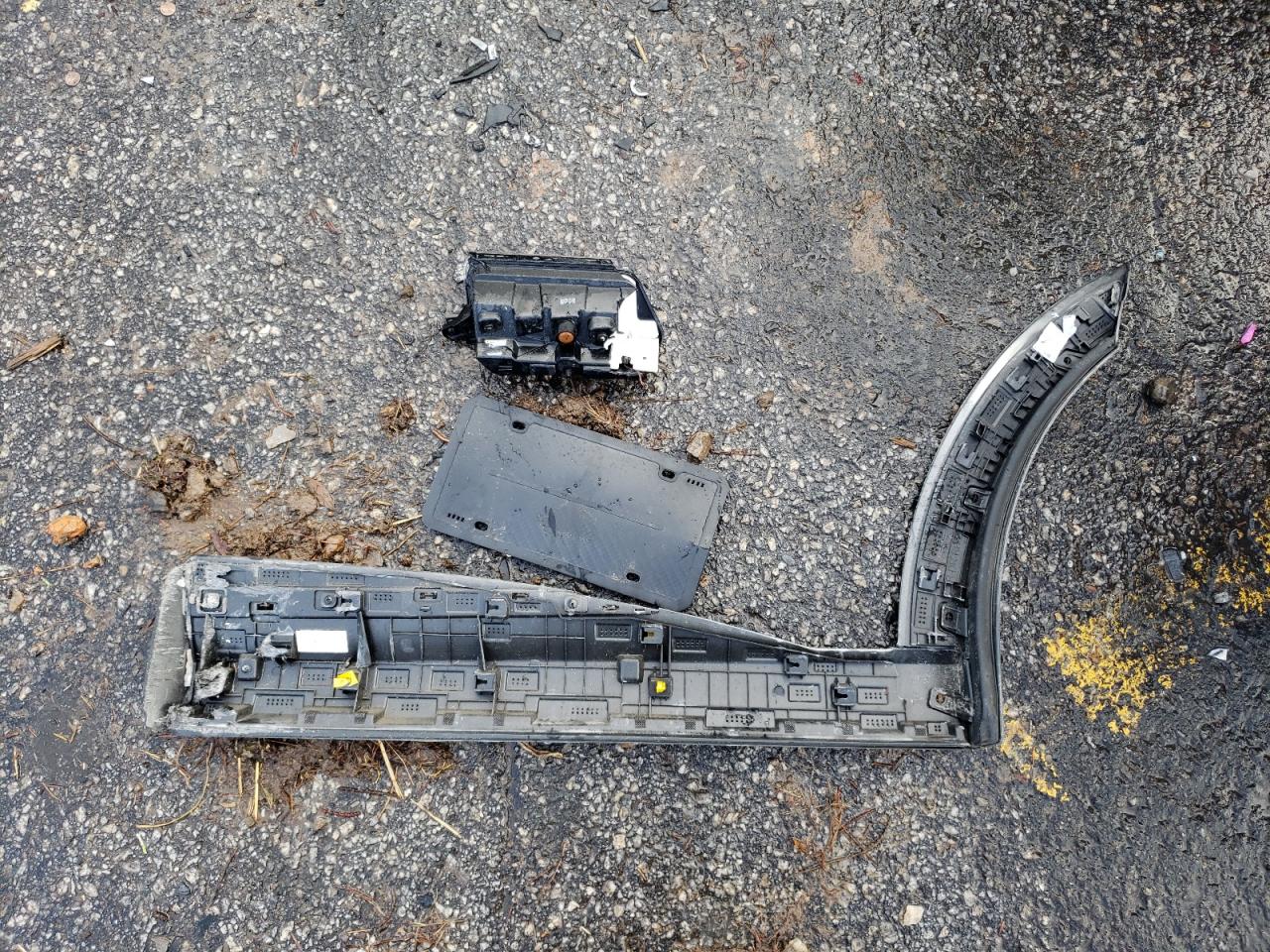 2023 GENESIS GV60 PERFORMANCE VIN:KMUKEDTB8PU006871