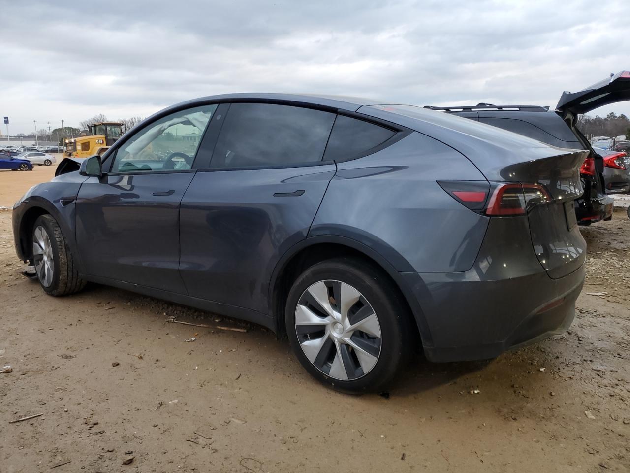 2023 TESLA MODEL Y  VIN:7SAYGDEE5PF788055