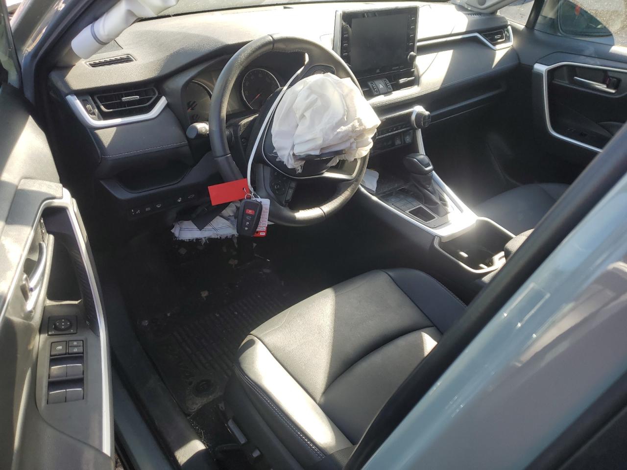 2022 TOYOTA RAV4 XLE PREMIUM VIN:2T3A1RFV3NW291461