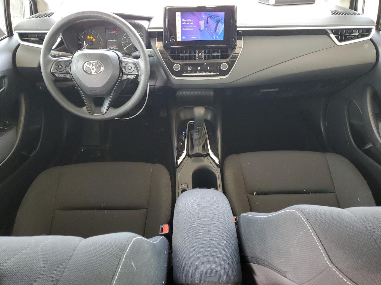2024 TOYOTA COROLLA LE VIN:JTDBCMFE9R3052815