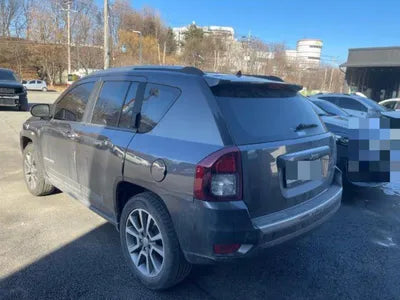2015 Jeep Compass VIN: