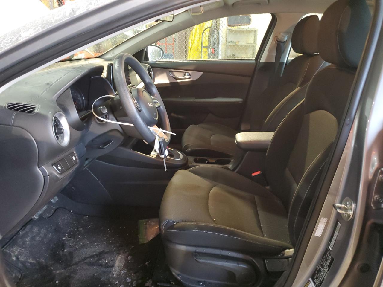2023 KIA FORTE LX VIN:3KPF24AD8PE682642