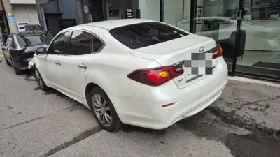 2016 Infiniti Q70 VIN: