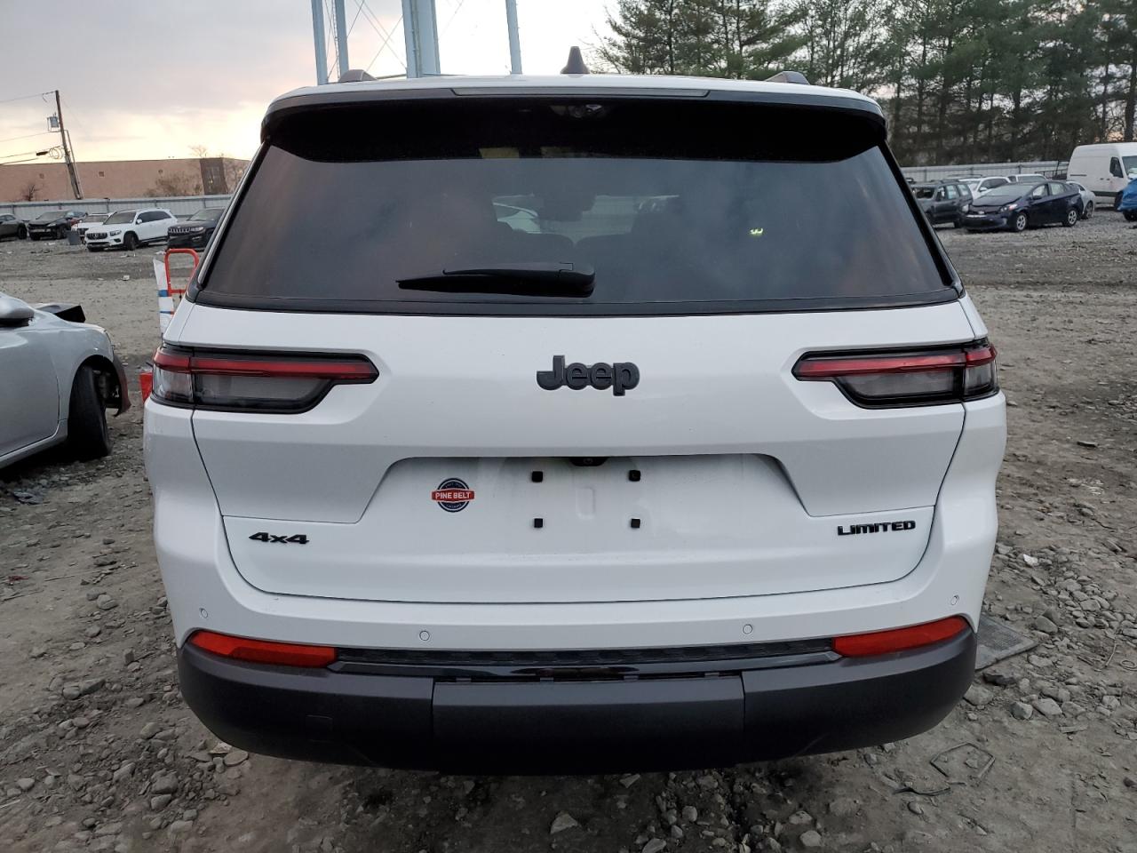 2024 JEEP GRAND CHEROKEE L LIMITED VIN:1C4RJKBGXR8550038