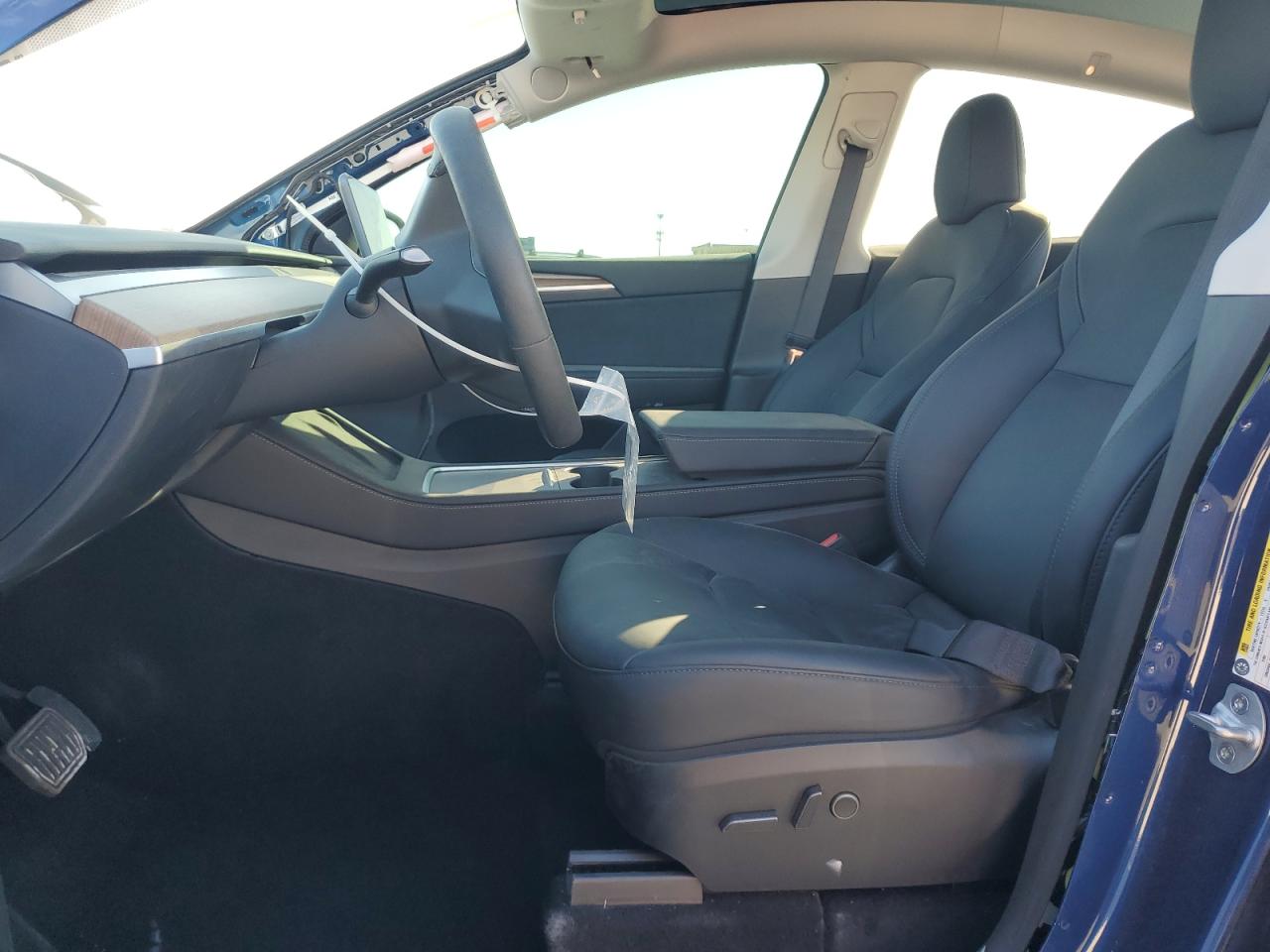 2023 TESLA MODEL Y  VIN:7SAYGDEE2PF888520