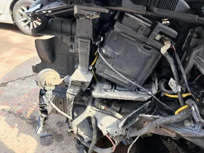 2018 Kia Sorento KNAPG81BDJA439364 VIN:KNAPG81BDJA439364