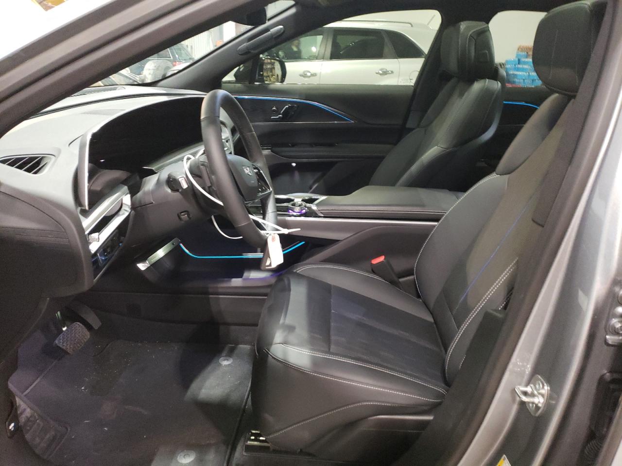 2024 CADILLAC LYRIQ LUXURY VIN:1GYKPPRL9RZ137919