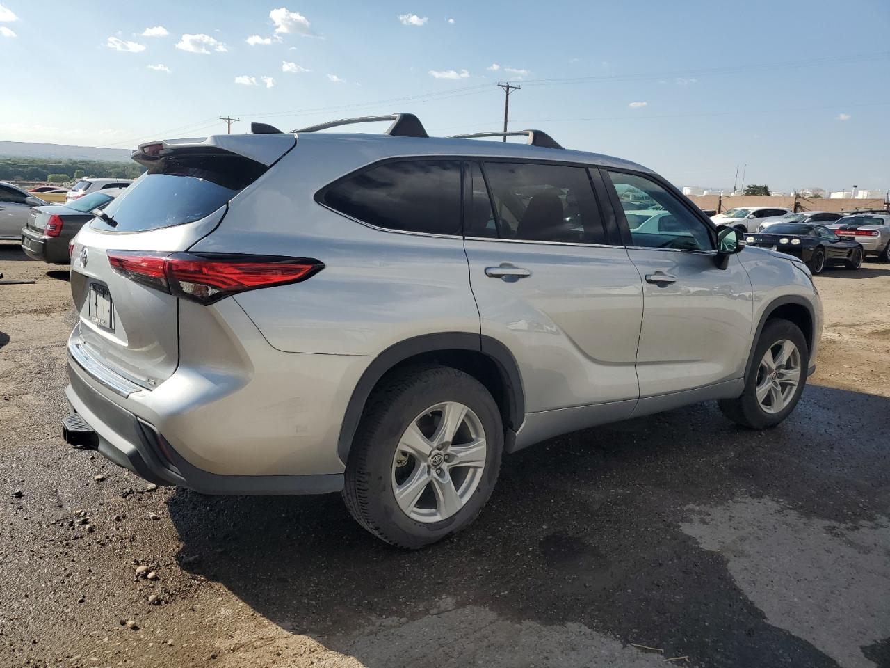 2022 TOYOTA HIGHLANDER L VIN:5TDZZRAH2NS540525