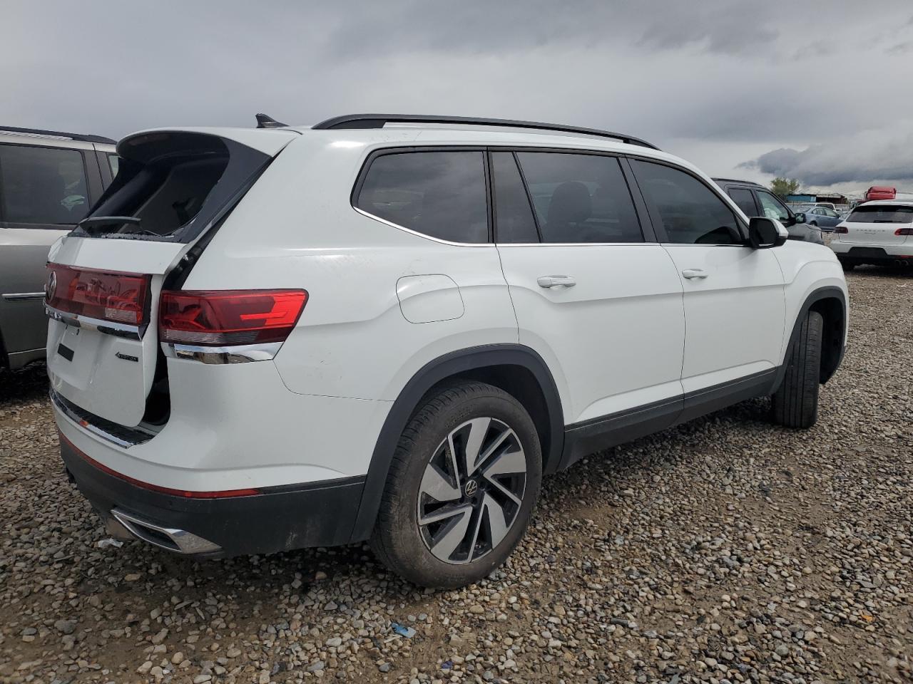 2024 VOLKSWAGEN ATLAS SE VIN:1V2KR2CAXRC500580