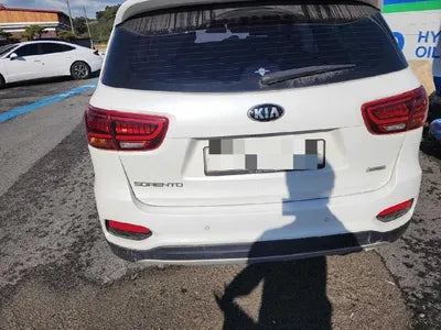 2018 Kia Sorento KNAPK81BBKA501472 VIN:KNAPK81BBKA501472