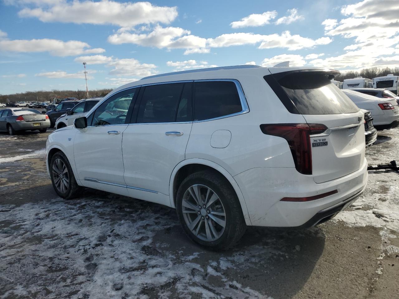 2022 CADILLAC XT6 PREMIUM LUXURY VIN:1GYKPCRS4NZ128684