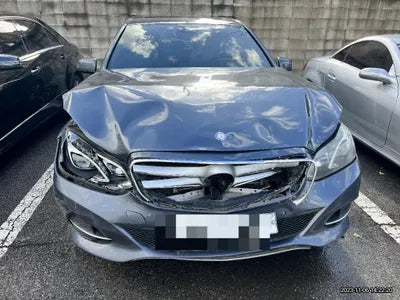 2015 Mercedes-Benz E 220 VIN: