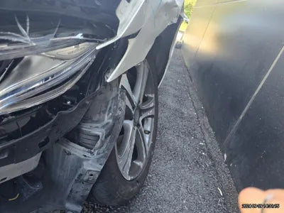 2016 Mercedes-Benz E 300 VIN: