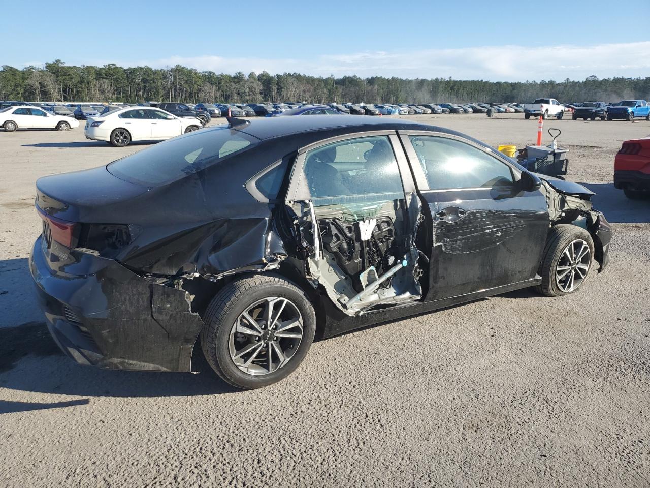 2024 KIA FORTE LX VIN:3KPF24ADXRE787668