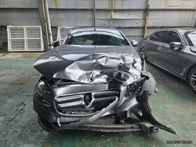 2017 Mercedes-Benz E 220 VIN: