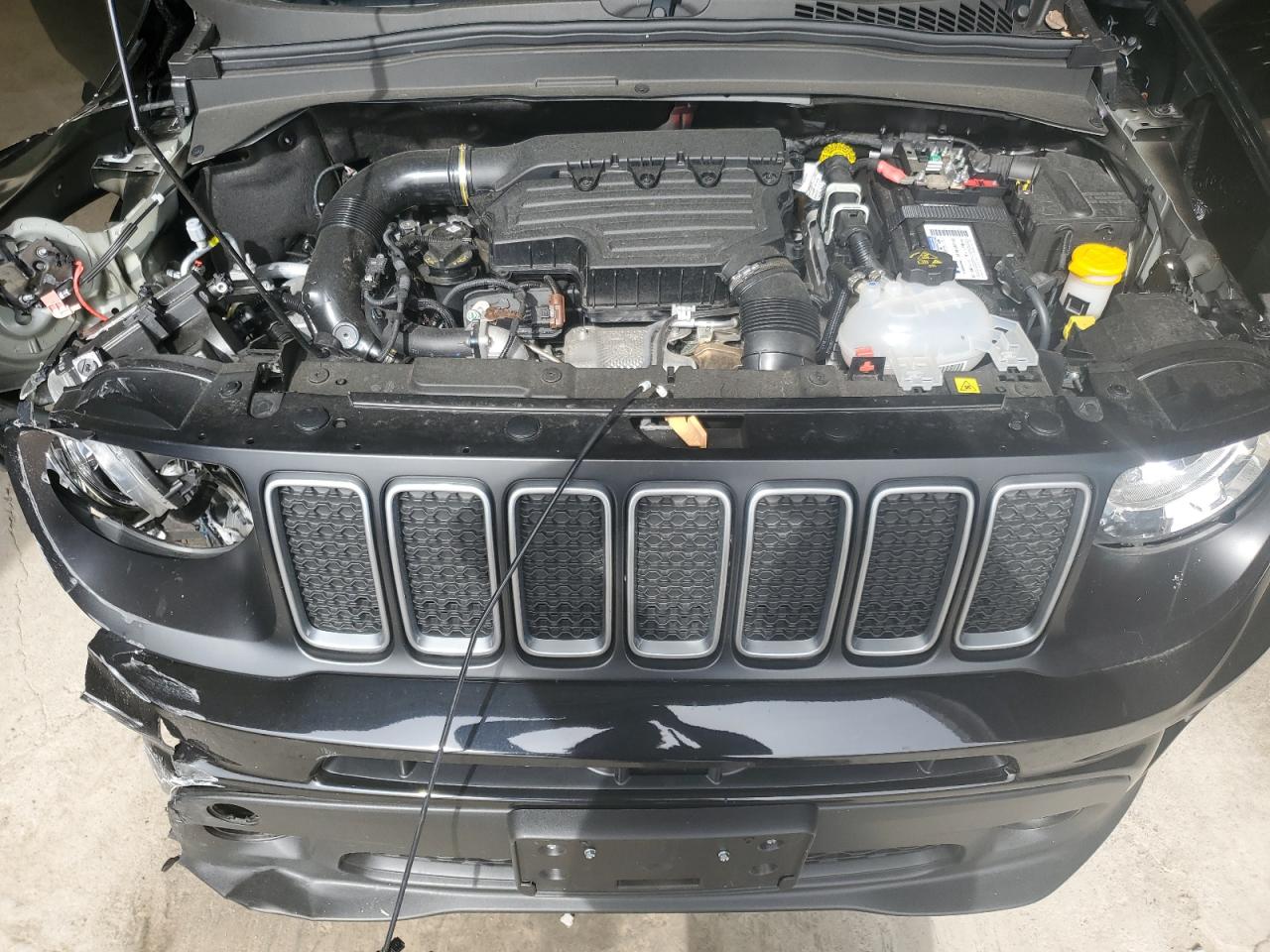 2023 JEEP RENEGADE LATITUDE VIN:ZACNJDB10PPP61189