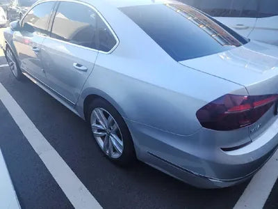 2018 Volkswagen Passat VIN: