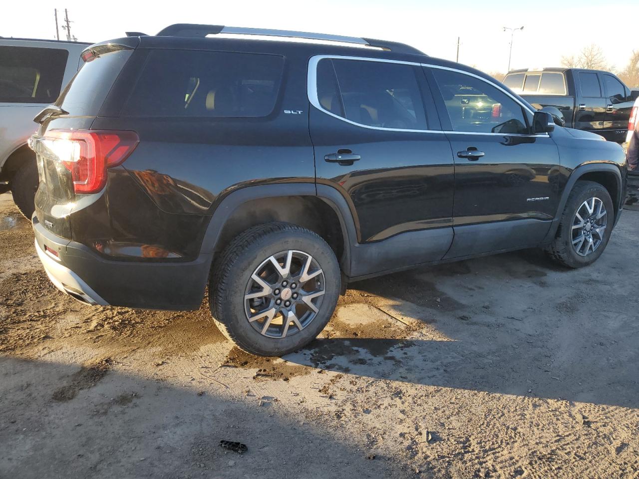 2023 GMC ACADIA SLT VIN:1GKKNUL45PZ187617