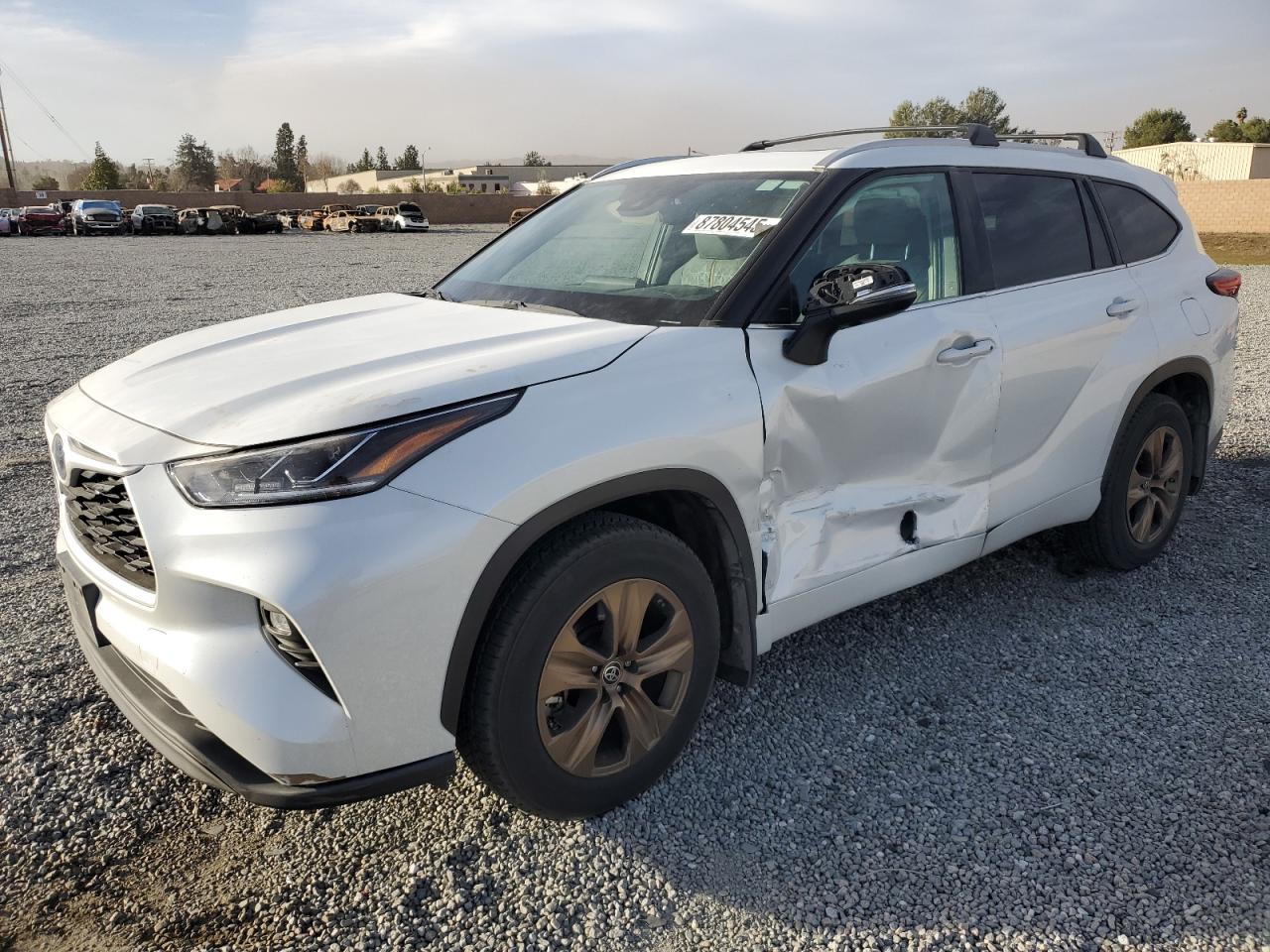 2022 TOYOTA HIGHLANDER HYBRID XLE VIN:5TDAARAH6NS514417