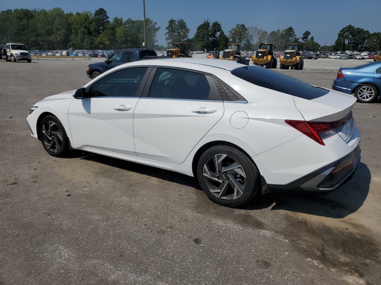 2024 HYUNDAI ELANTRA SEL VIN:KMHLS4DG8RU687249