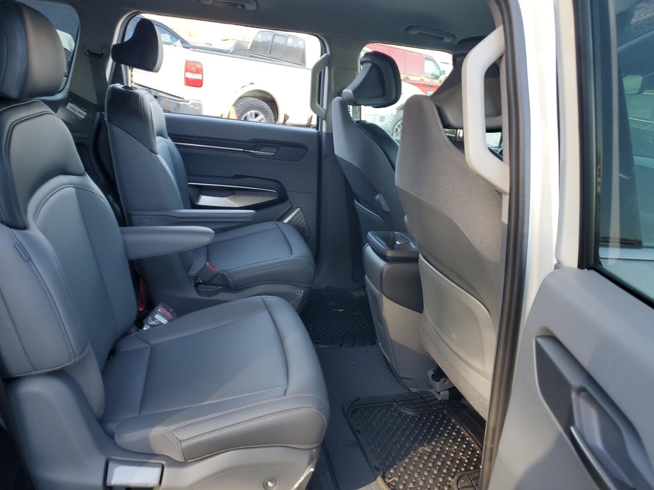 2024 KIA EV9 LIGHT VIN:KNDAB5S19R6034370