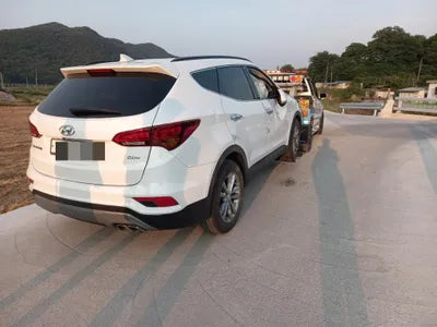 2017 Hyundai Santa FE KMHSW81UBJU841819 VIN:KMHSW81UBJU841819