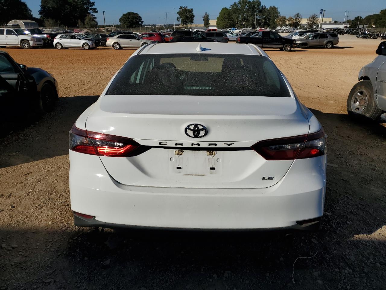 2022 TOYOTA CAMRY LE VIN:4T1C11AK3NU638335
