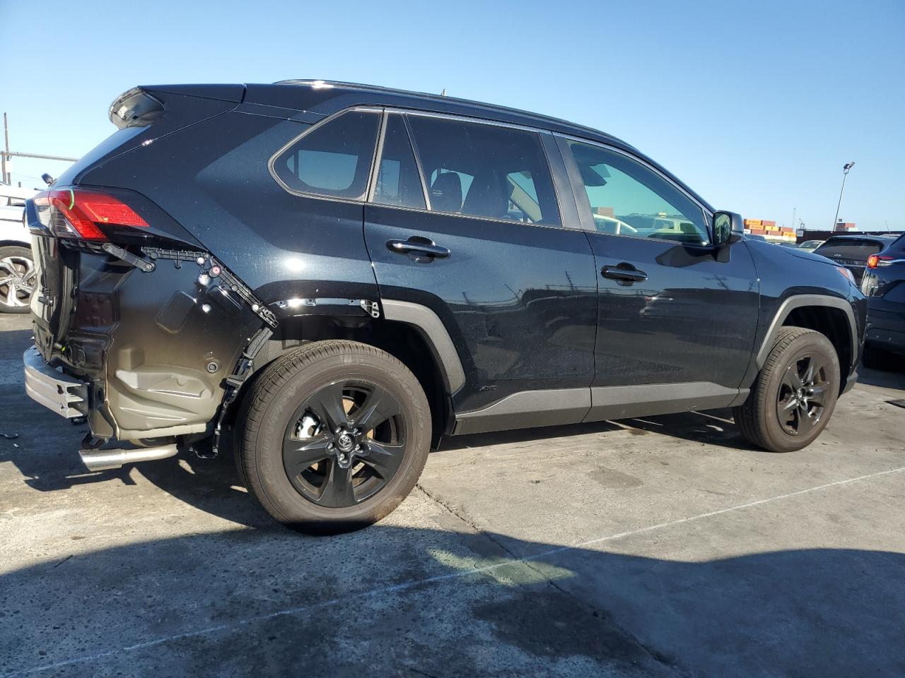 2024 TOYOTA RAV4 LE VIN:JTMLWRFV1RD266300
