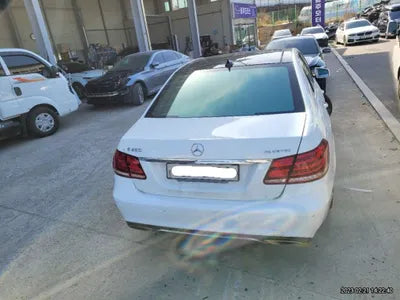 2016 Mercedes-Benz E 250 286KMWDDHF9HB4GB3 VIN:286KMWDDHF9HB4GB3