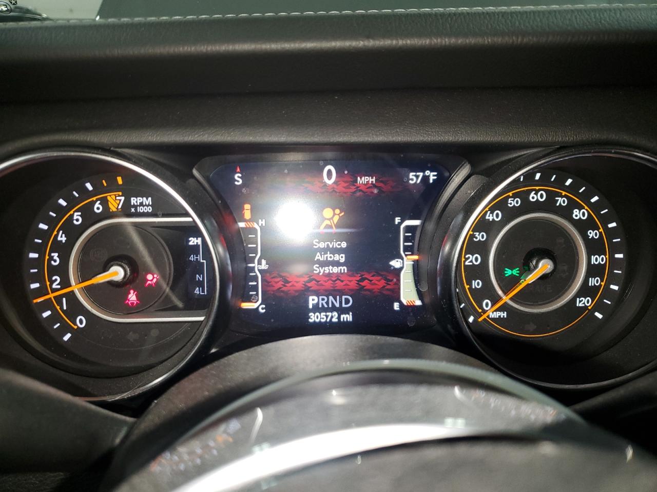 2022 JEEP WRANGLER UNLIMITED SAHARA VIN:1C4HJXEG9NW196183