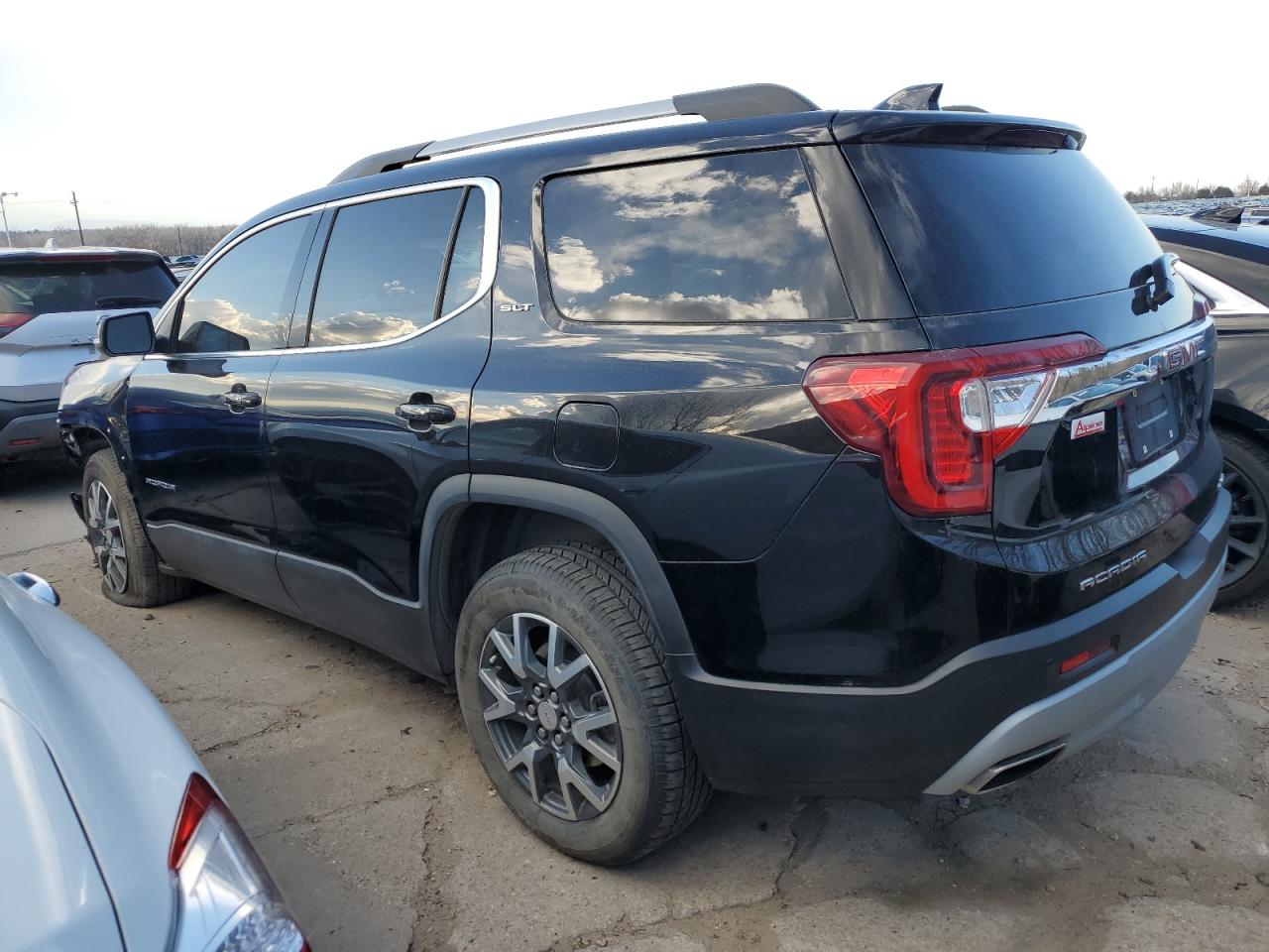 2023 GMC ACADIA SLT VIN:1GKKNUL45PZ187617