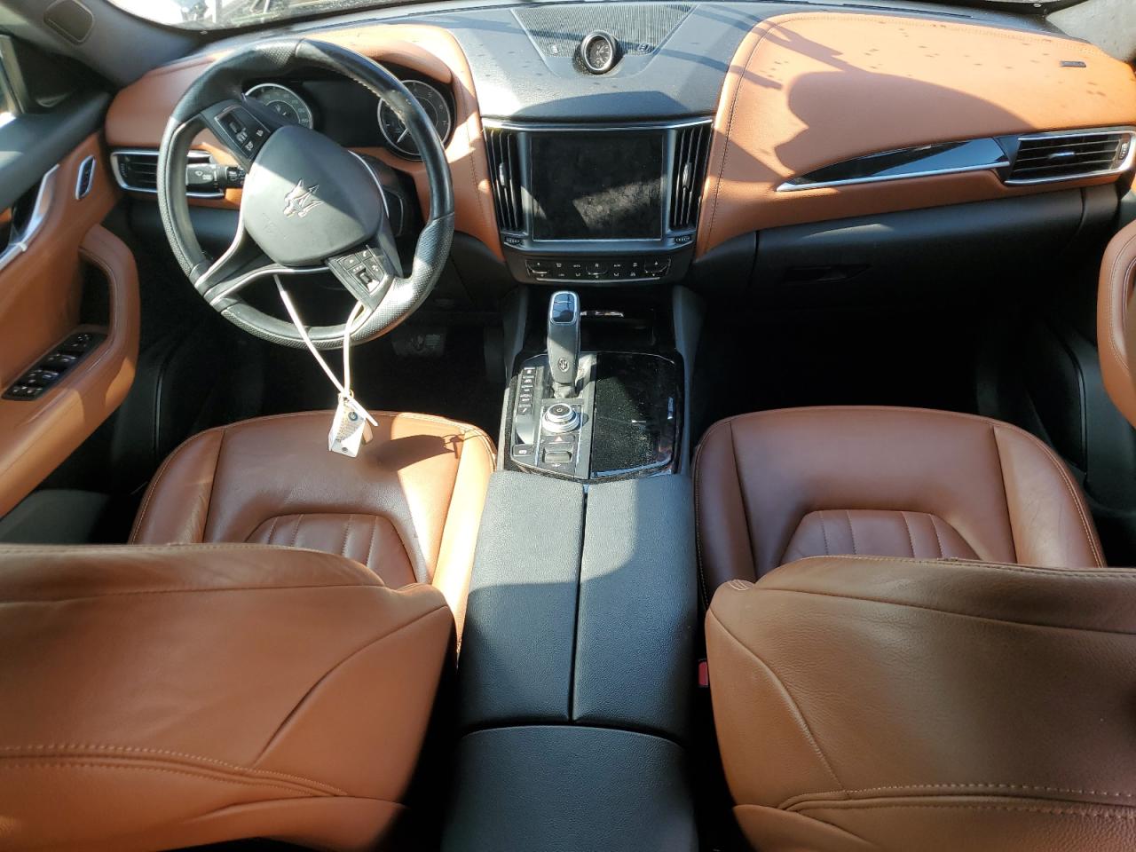 2022 MASERATI LEVANTE BASE VIN:ZN661XUA9NX384716