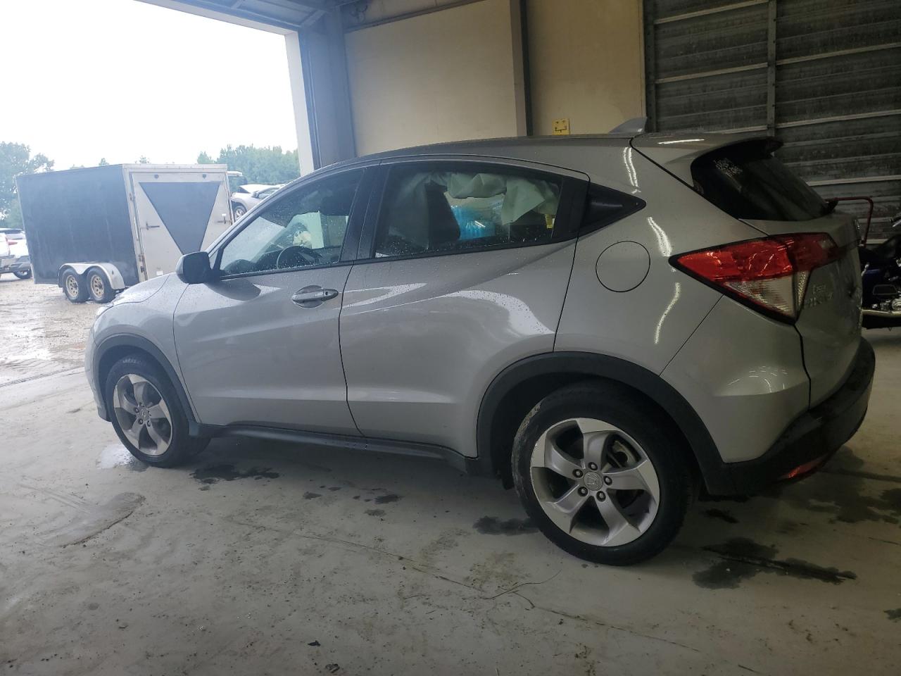 2022 HONDA HR-V LX VIN:3CZRU5H37NM713242