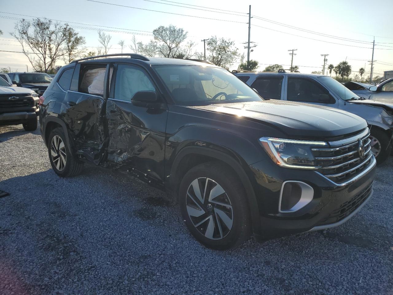 2024 VOLKSWAGEN ATLAS SE VIN:1V2JR2CA7RC513301