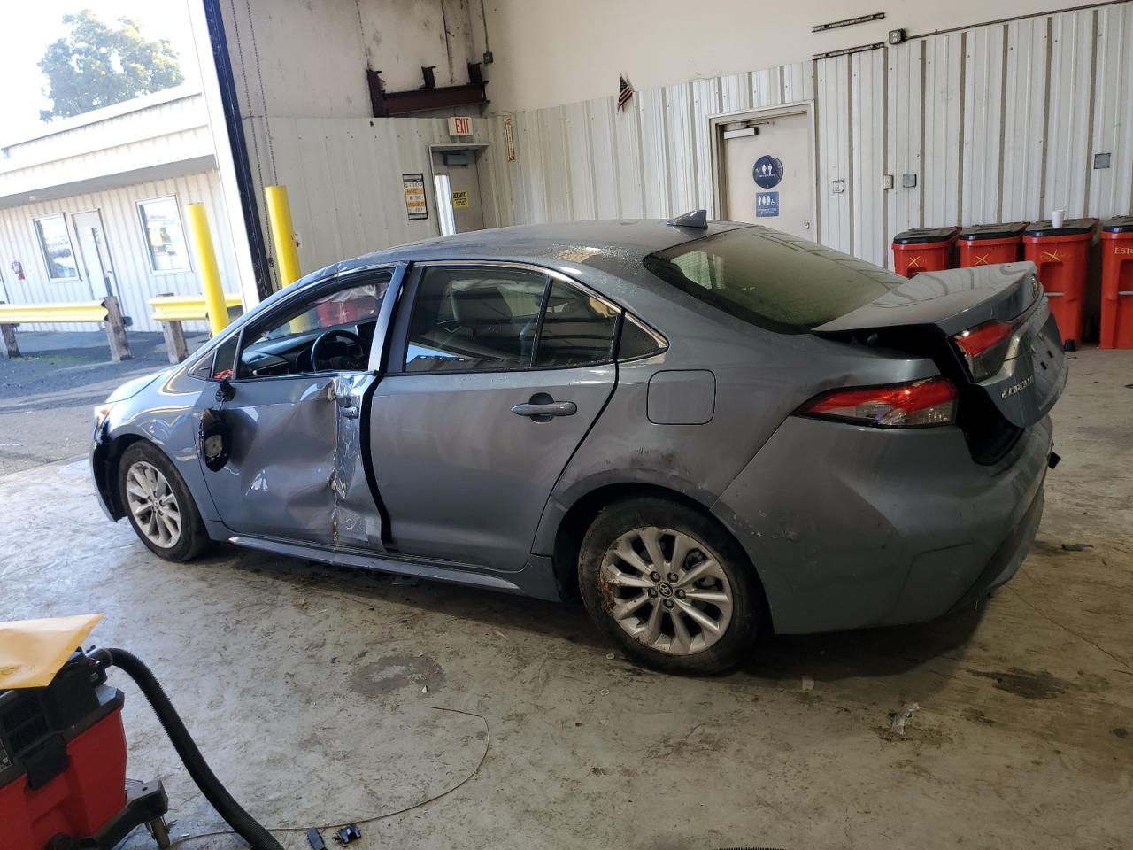 2022 TOYOTA COROLLA XLE VIN:JTDFPMAE1NJ219283