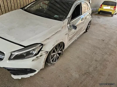 2016 Mercedes-Benz A 45 AMG WDDBF5CB4GJ465134 VIN:WDDBF5CB4GJ465134