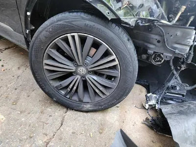 2019 Volkswagen Tiguan VIN: