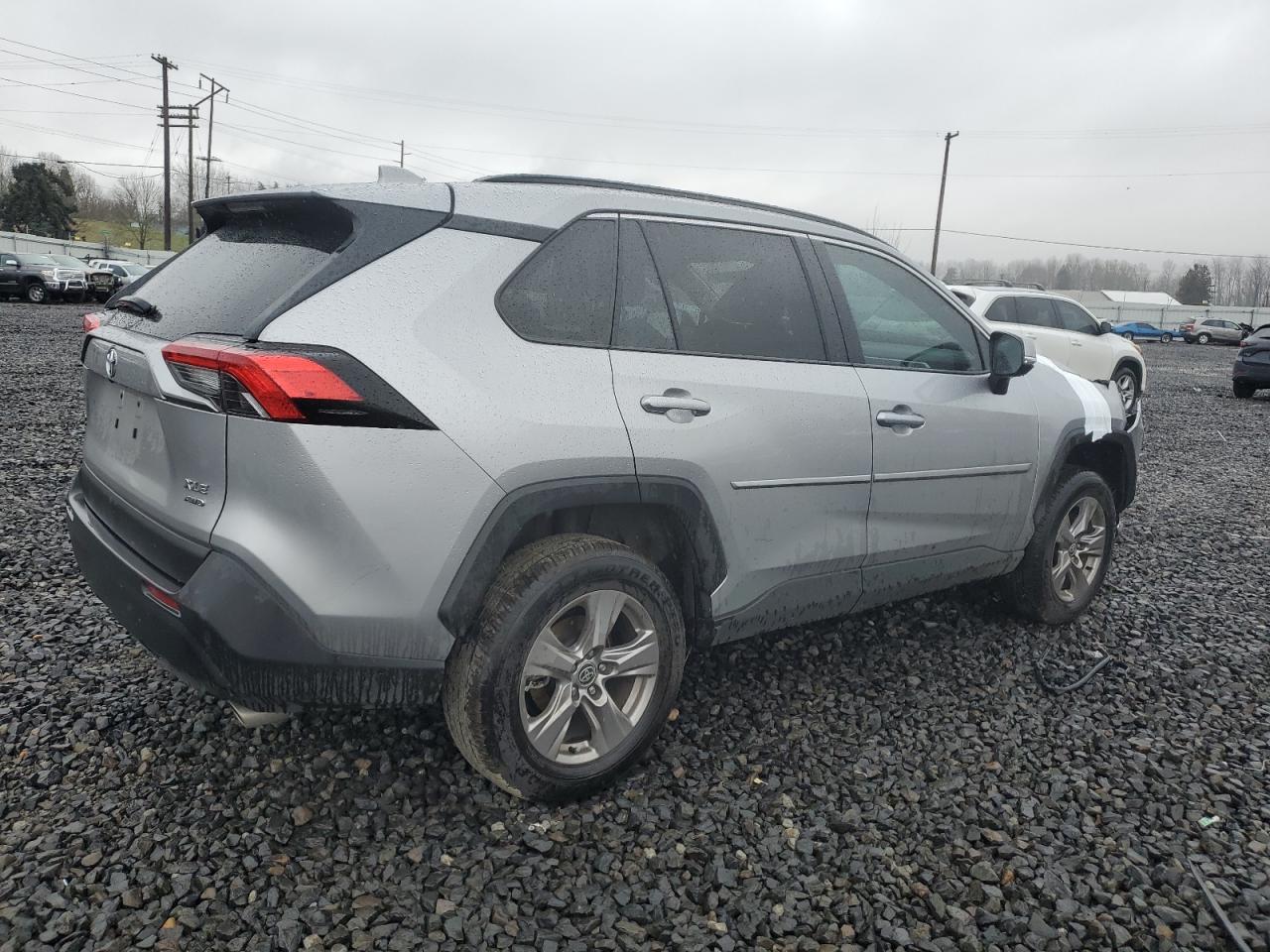 2023 TOYOTA RAV4 XLE VIN:2T3P1RFV3PC364102