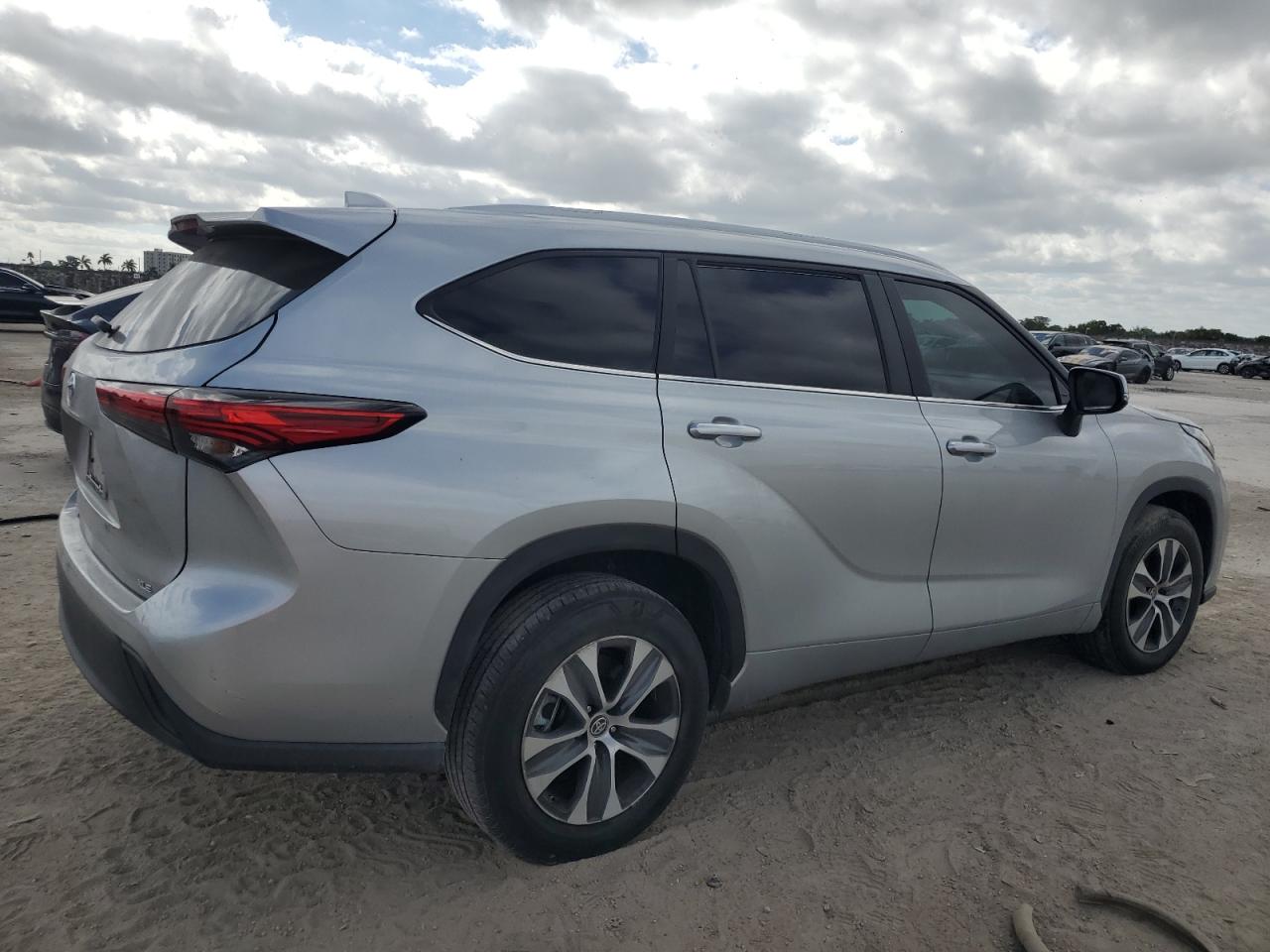 2023 TOYOTA HIGHLANDER L VIN:5TDKDRAH3PS020224