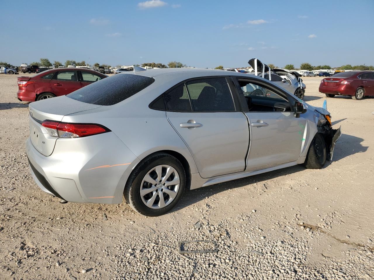 2022 TOYOTA COROLLA LE VIN:5YFEPMAE8NP300210