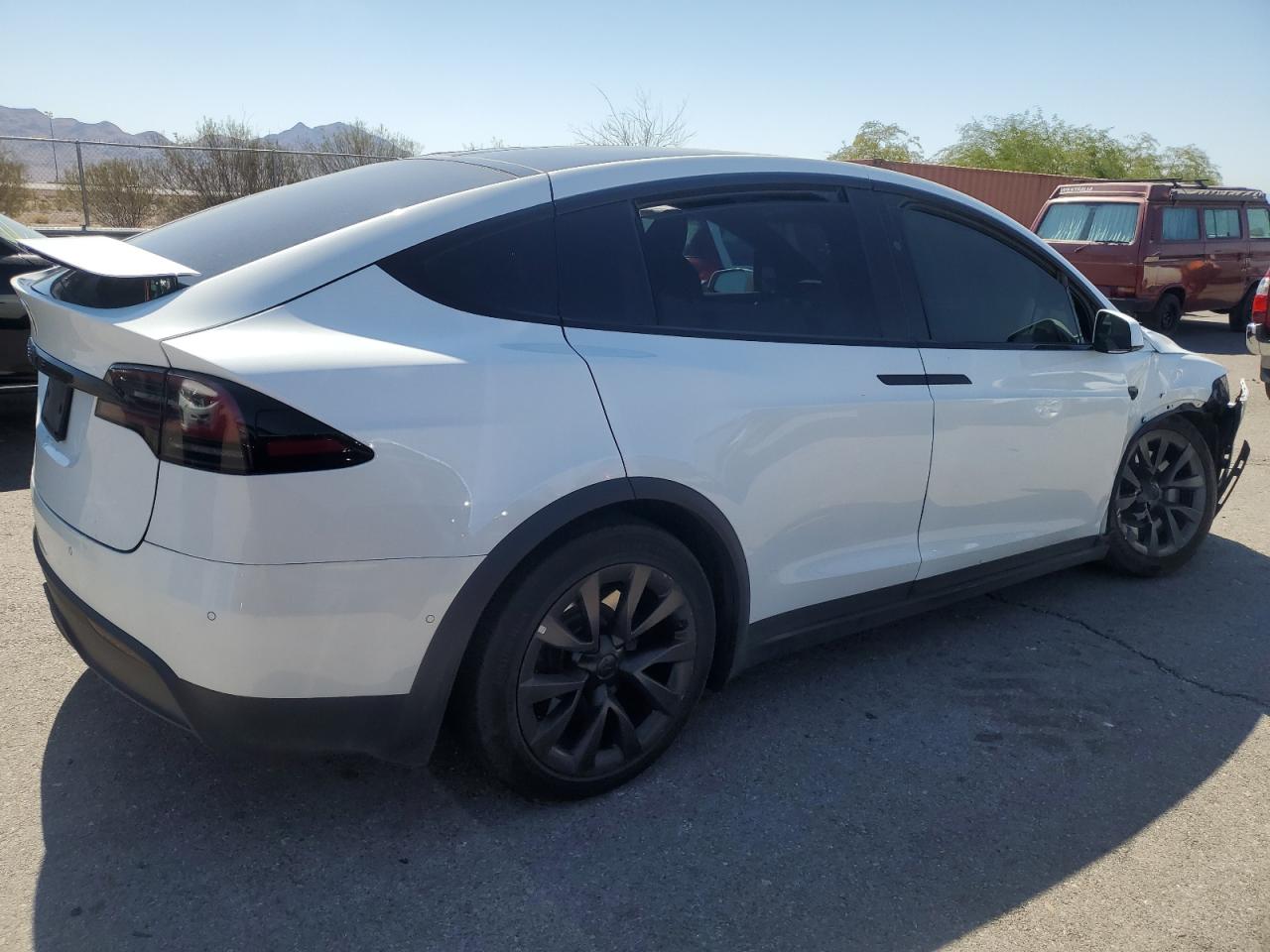 2022 TESLA MODEL X  VIN:7SAXCDE58NF342891